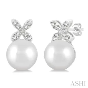 1/20 ctw Petite 4-Petal Flower 5.5 MM Cultured Pearls and Round Cut Diamond Fashion Stud Earring in 10K White Gold