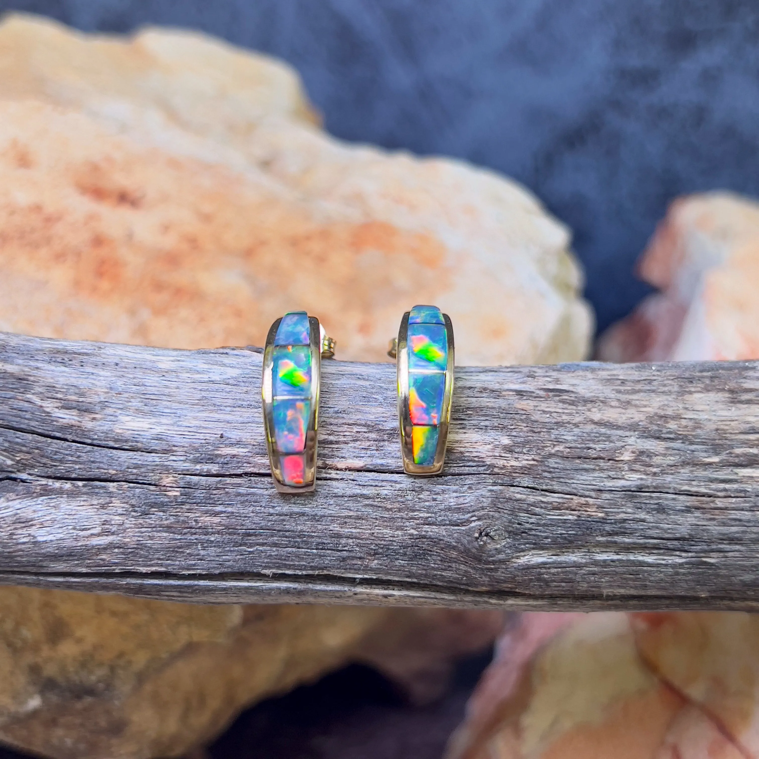 14kt Yellow Gold Opal inlay huggie style earrings