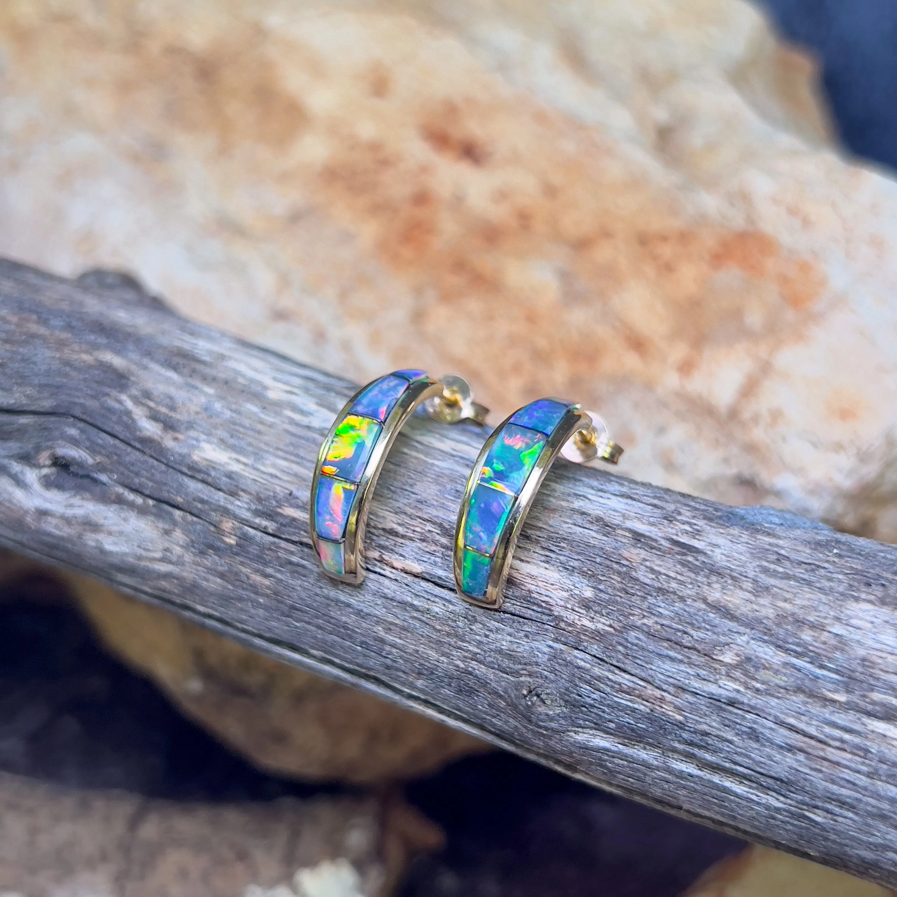 14kt Yellow Gold Opal inlay huggie style earrings