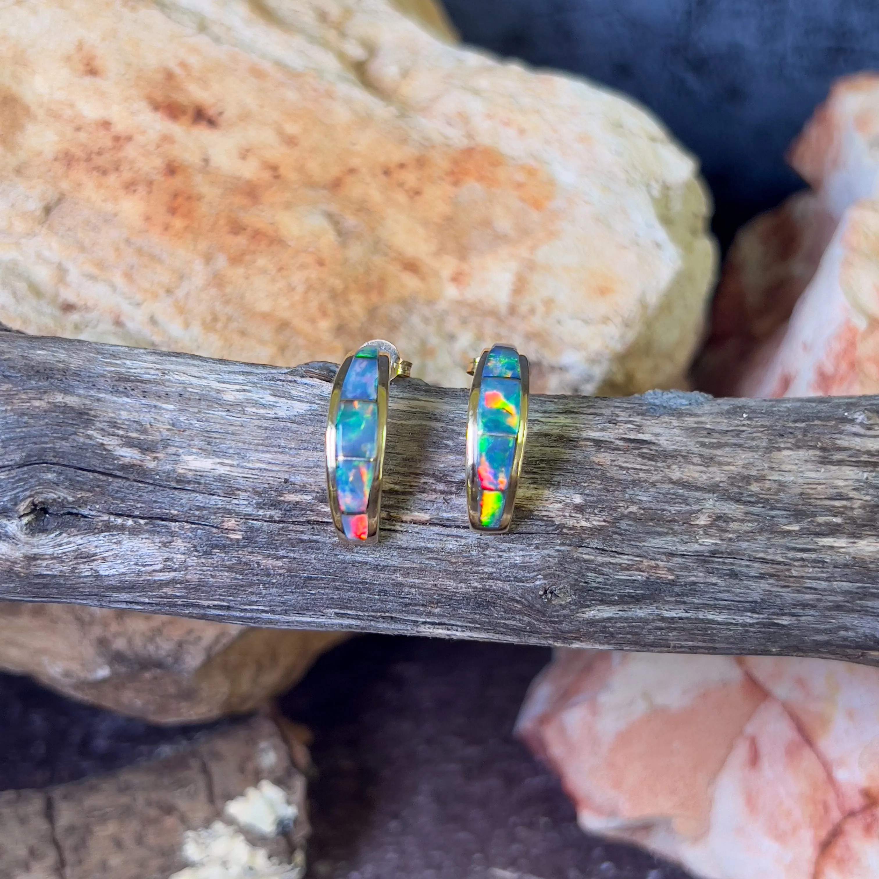 14kt Yellow Gold Opal inlay huggie style earrings