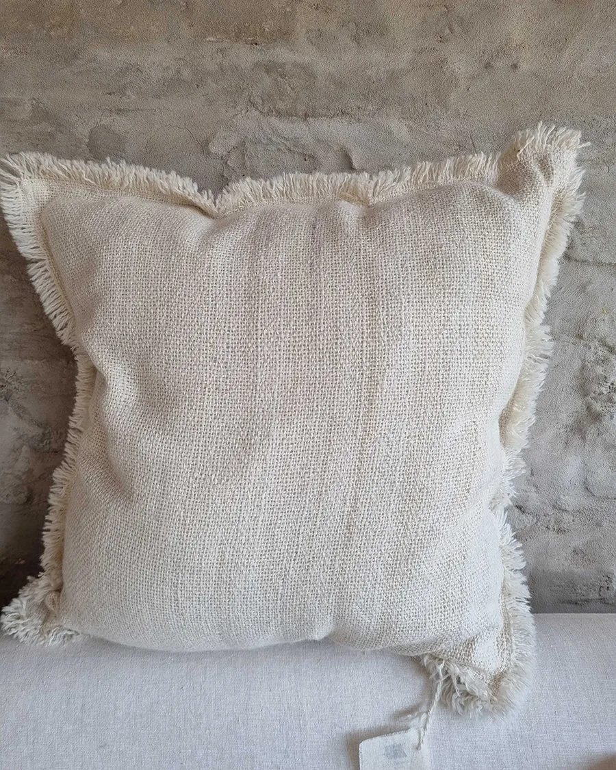 Awanay Otono Cream Fringe Wool Pillow