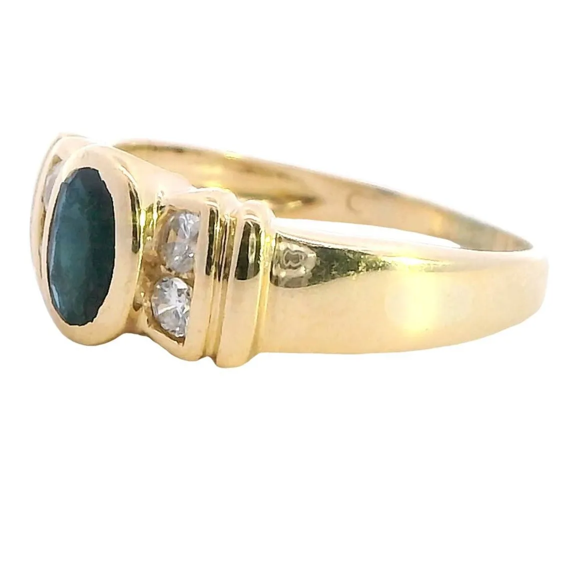 Elegant 18K Yellow Gold Sapphire & Diamond Ring Timeless Beauty