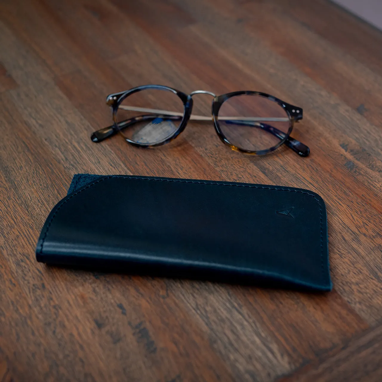 Leather Shades Sleeve