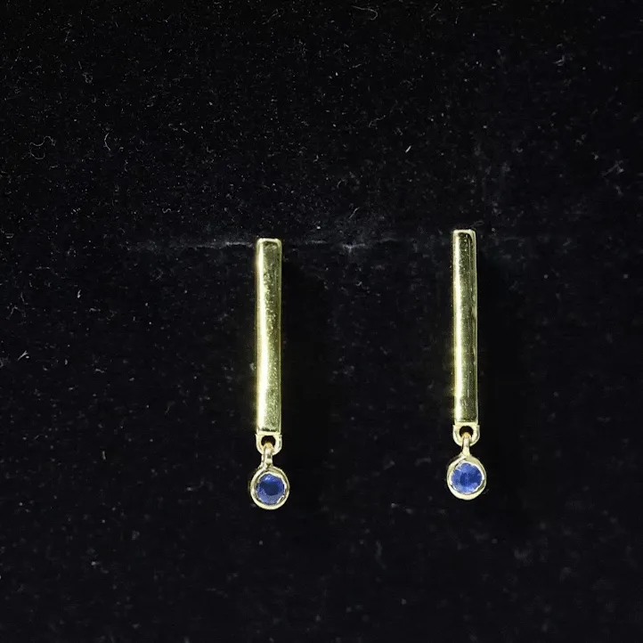 Round Shape Blue Sapphire and Gold Bar Drop Earrings for Women