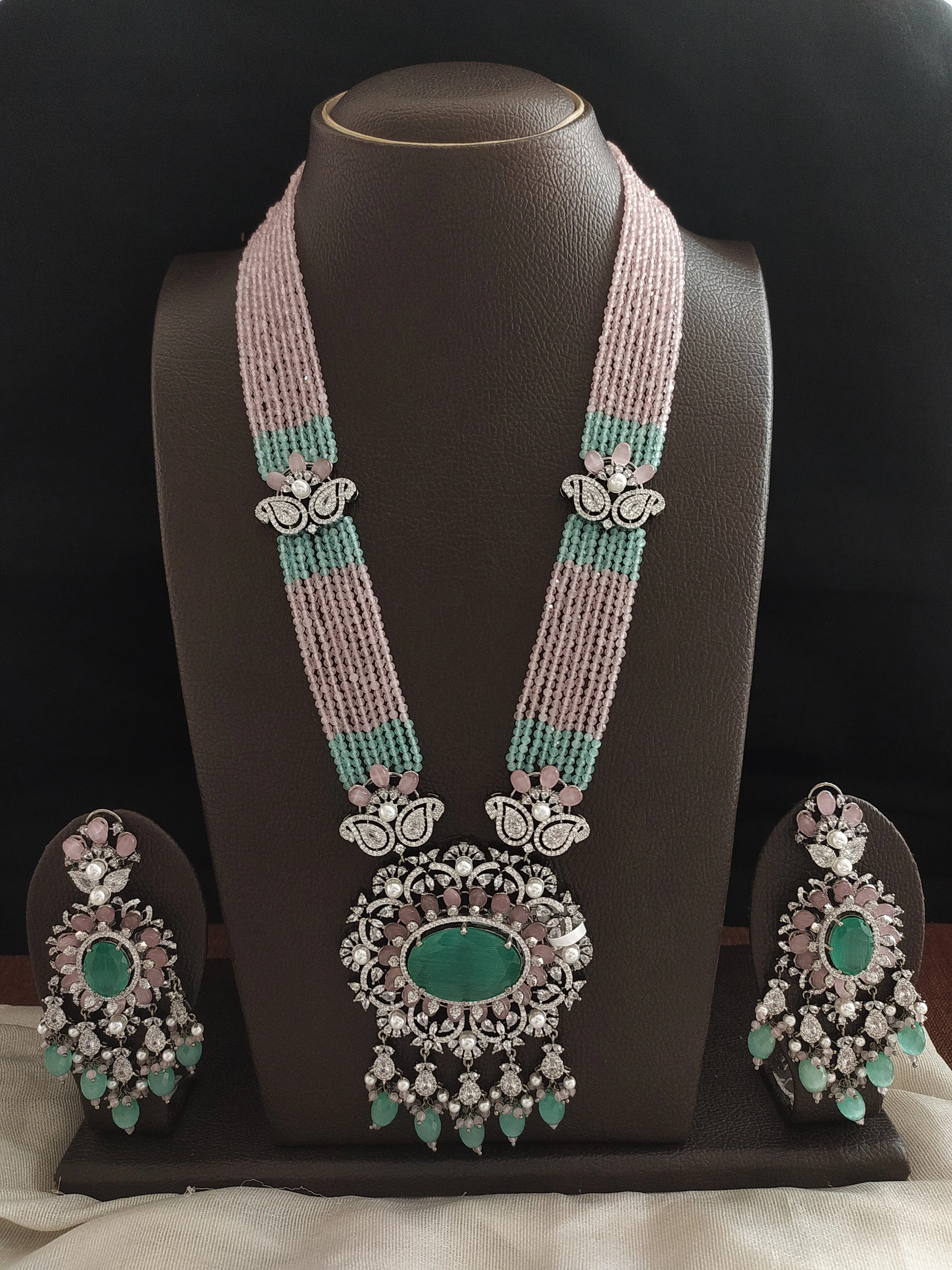 Zircon Mala Set in Pastel Mint & Pink with an Oval-Shaped Pendant